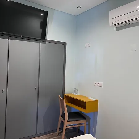 Guest house Fonte Luminosa Lisbon