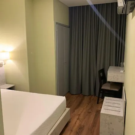 Fonte Luminosa 4* ליסבון
